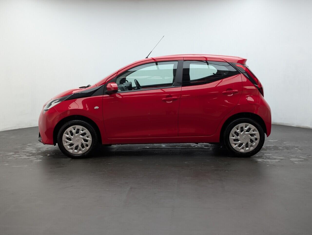 Used Toyota AYGO 2020 for sale - 76425320: Photo 5