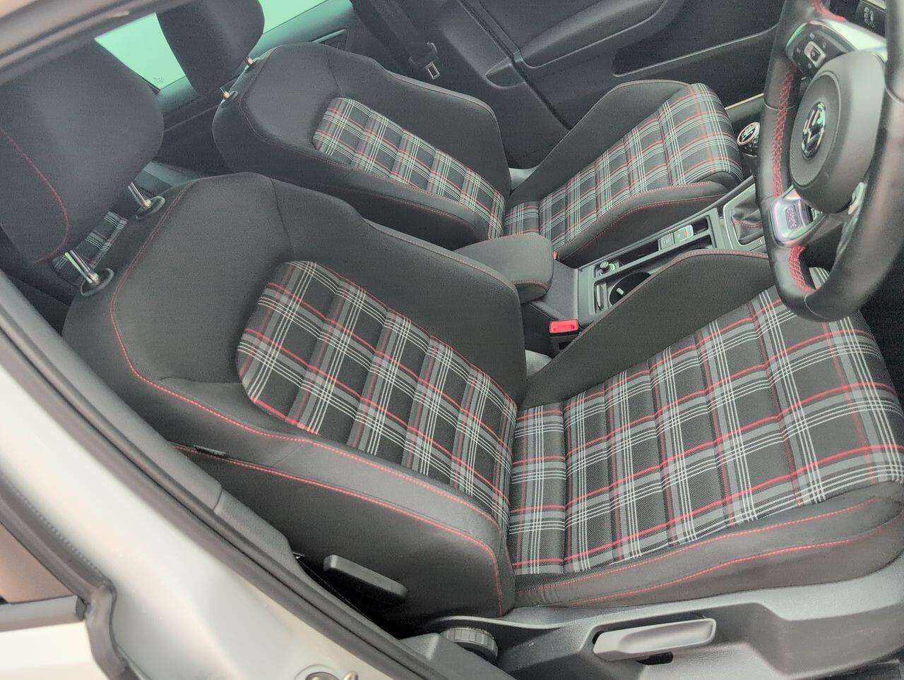 Used Volkswagen Golf 2019 for sale - 76423029: Photo 12