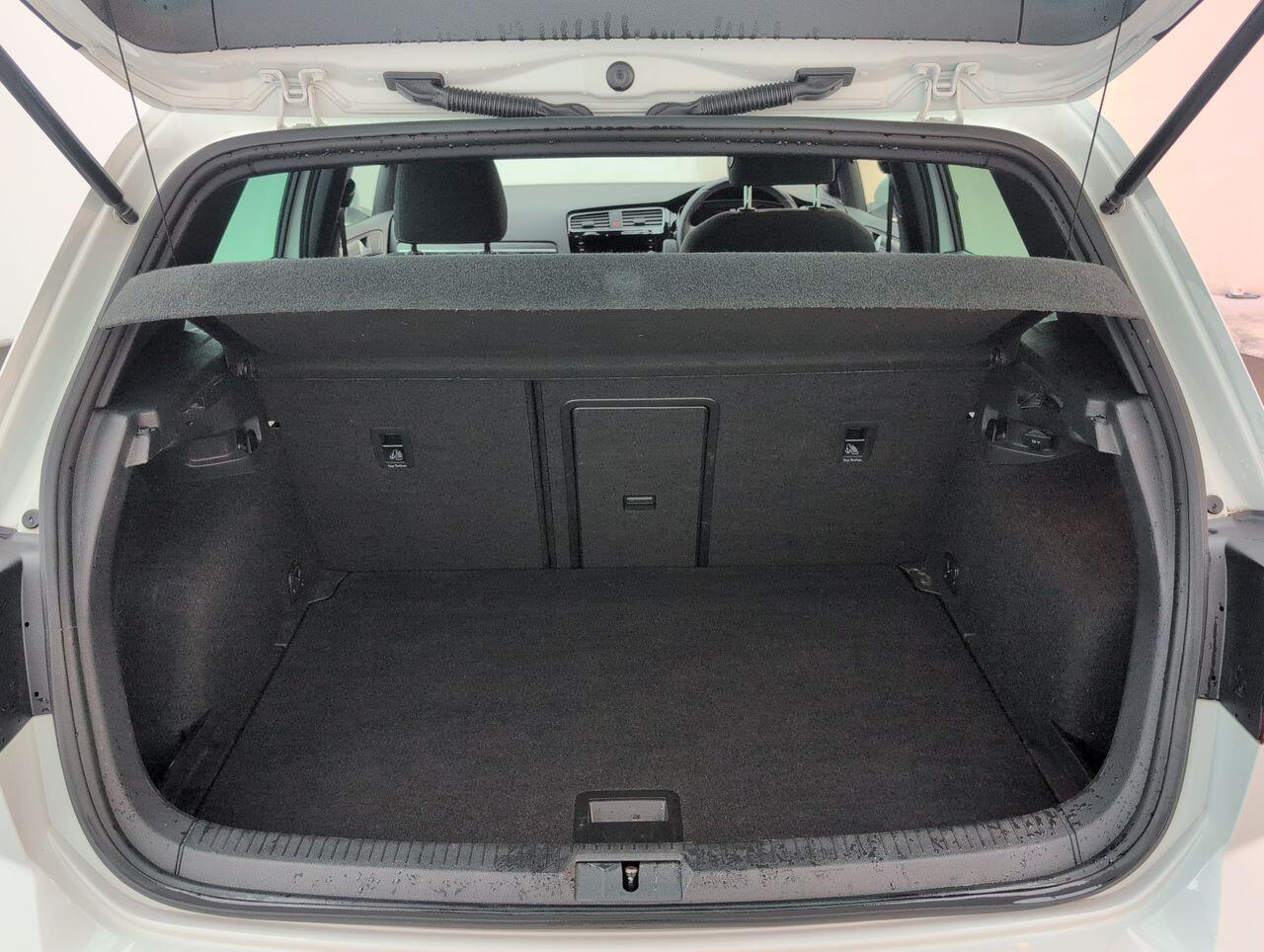 Used Volkswagen Golf 2019 for sale - 76423029: Photo 26