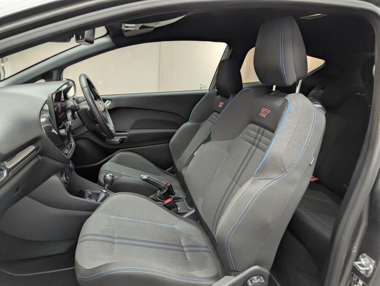 Used Ford Fiesta 2020 for sale - 76612909: Photo 27