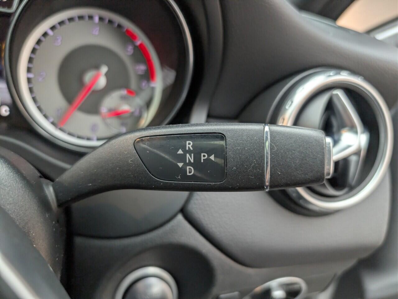 Used Mercedes-Benz GLA 2016 for sale - 76998980: Photo 16