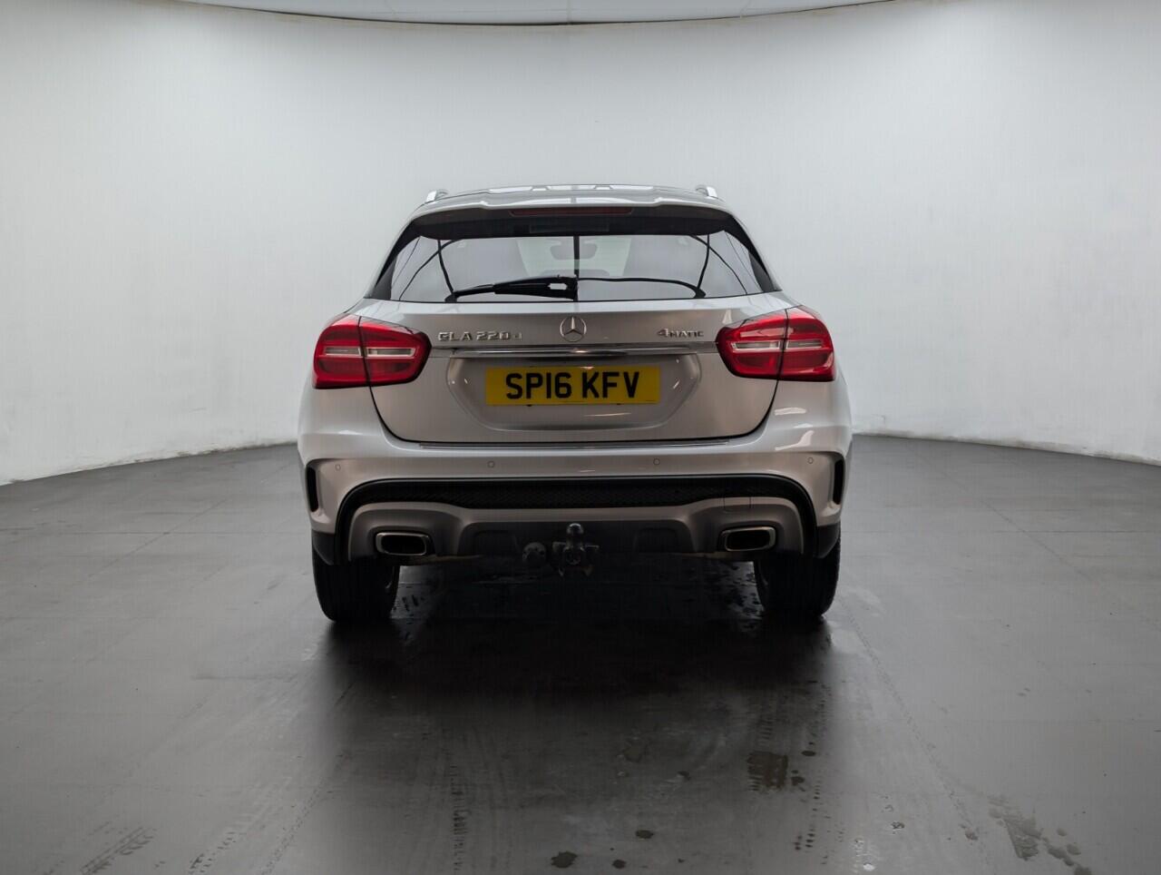 Used Mercedes-Benz GLA 2016 for sale - 76998980: Photo 6