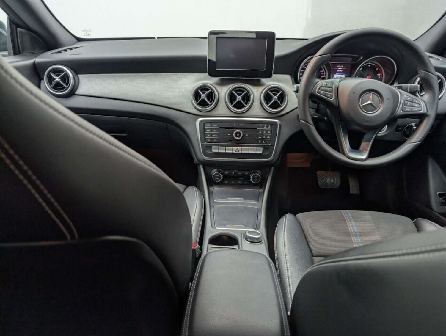 Used Mercedes-Benz CLA 2018 for sale - 77766919: Photo 23