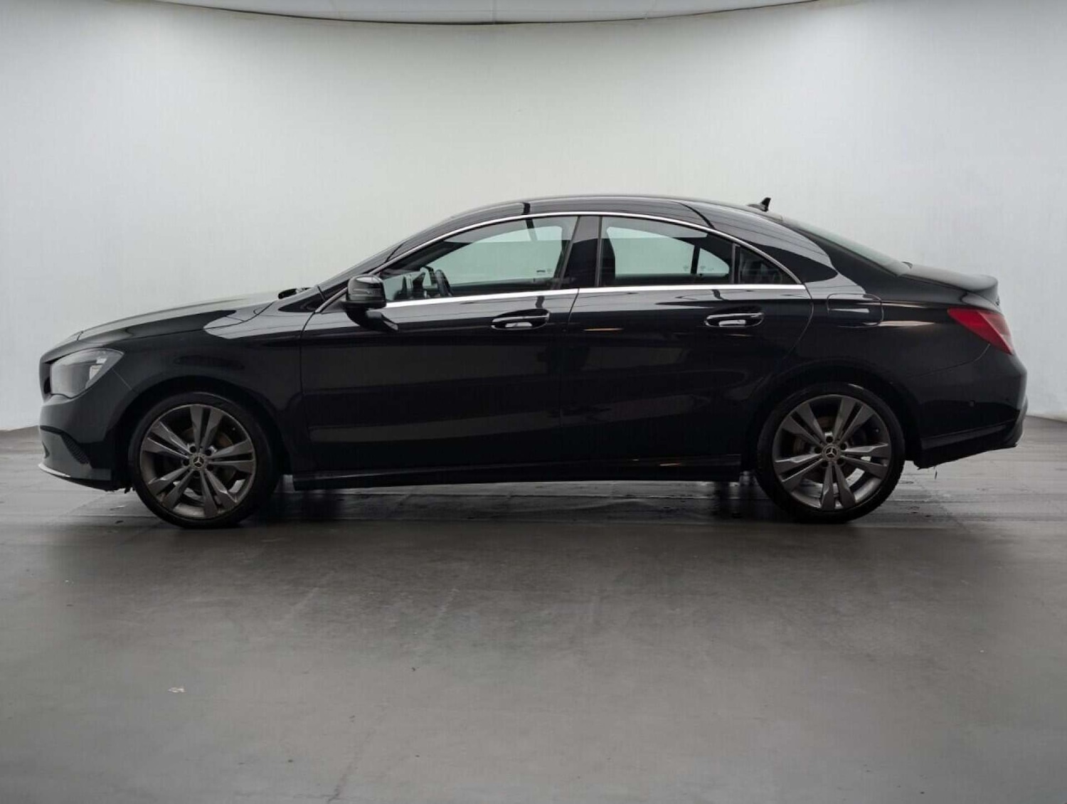 Used Mercedes-Benz CLA 2018 for sale - 77766919: Photo 5