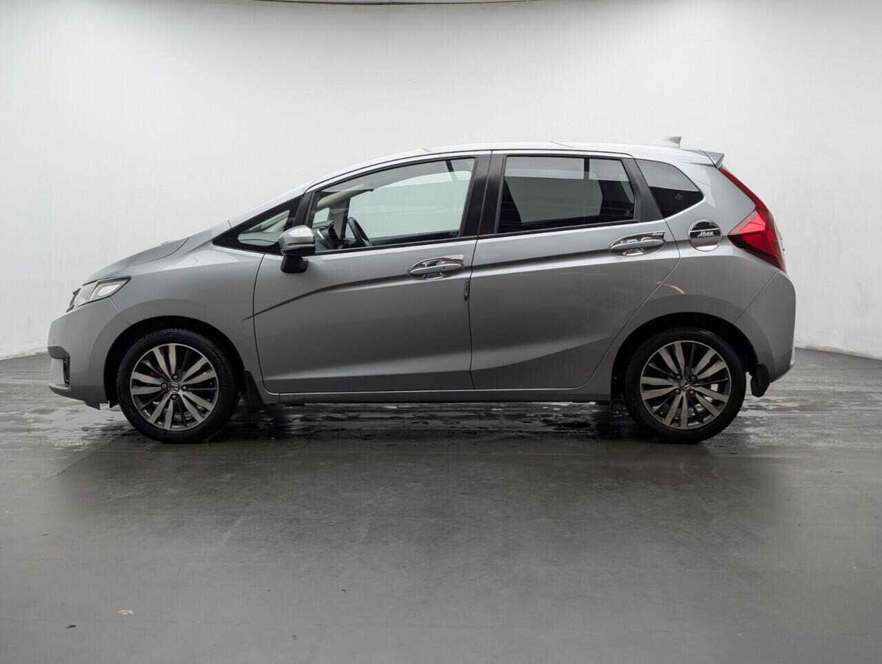 Used Honda Jazz for sale - 77683572: Photo 5