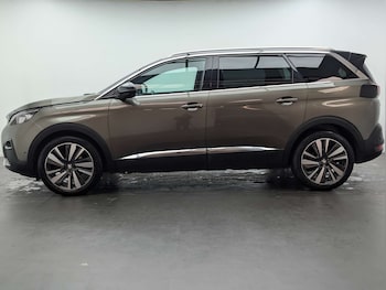 Used Peugeot 5008 2020 for sale - 78643471: Photo