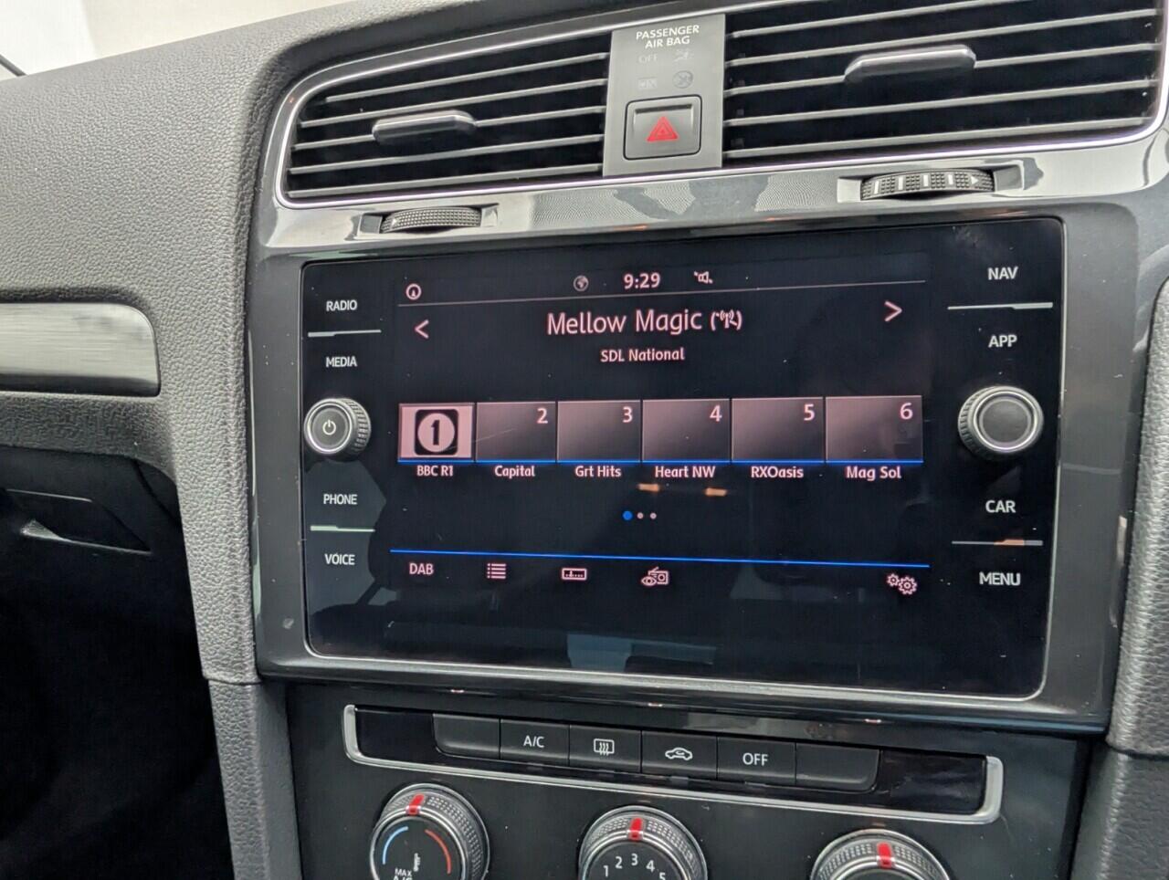 Used Volkswagen Golf 2019 for sale - 76424623: Photo 10