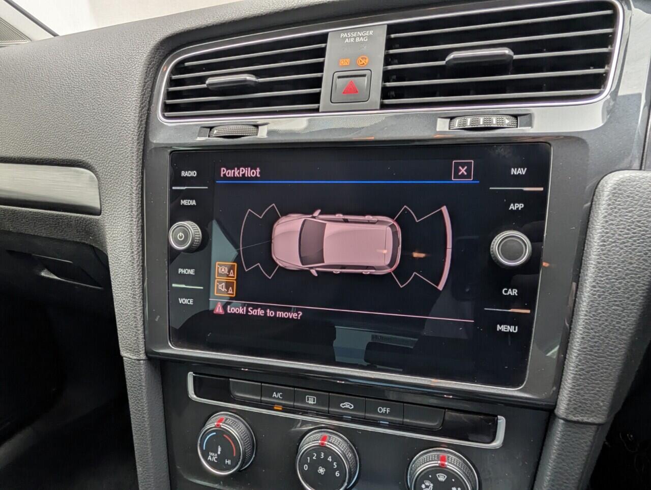 Used Volkswagen Golf 2019 for sale - 76424623: Photo 13