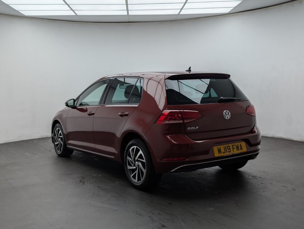 Used Volkswagen Golf 2019 for sale - 76424623: Photo 4