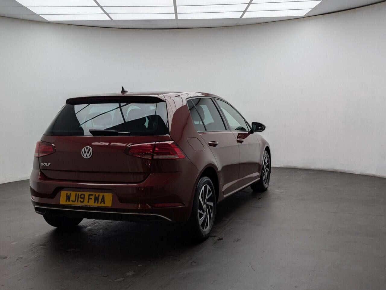 Used Volkswagen Golf 2019 for sale - 76424623: Photo 6