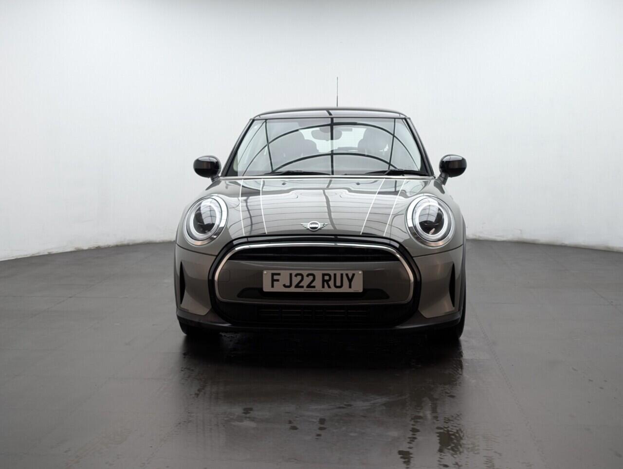 Used MINI Hatch 2022 for sale - 76802115: Photo 3