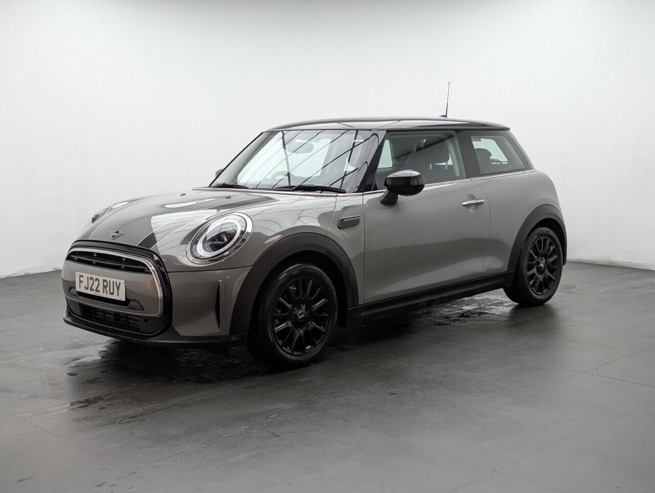Used MINI Hatch 2022 for sale - 76802115: Photo 4