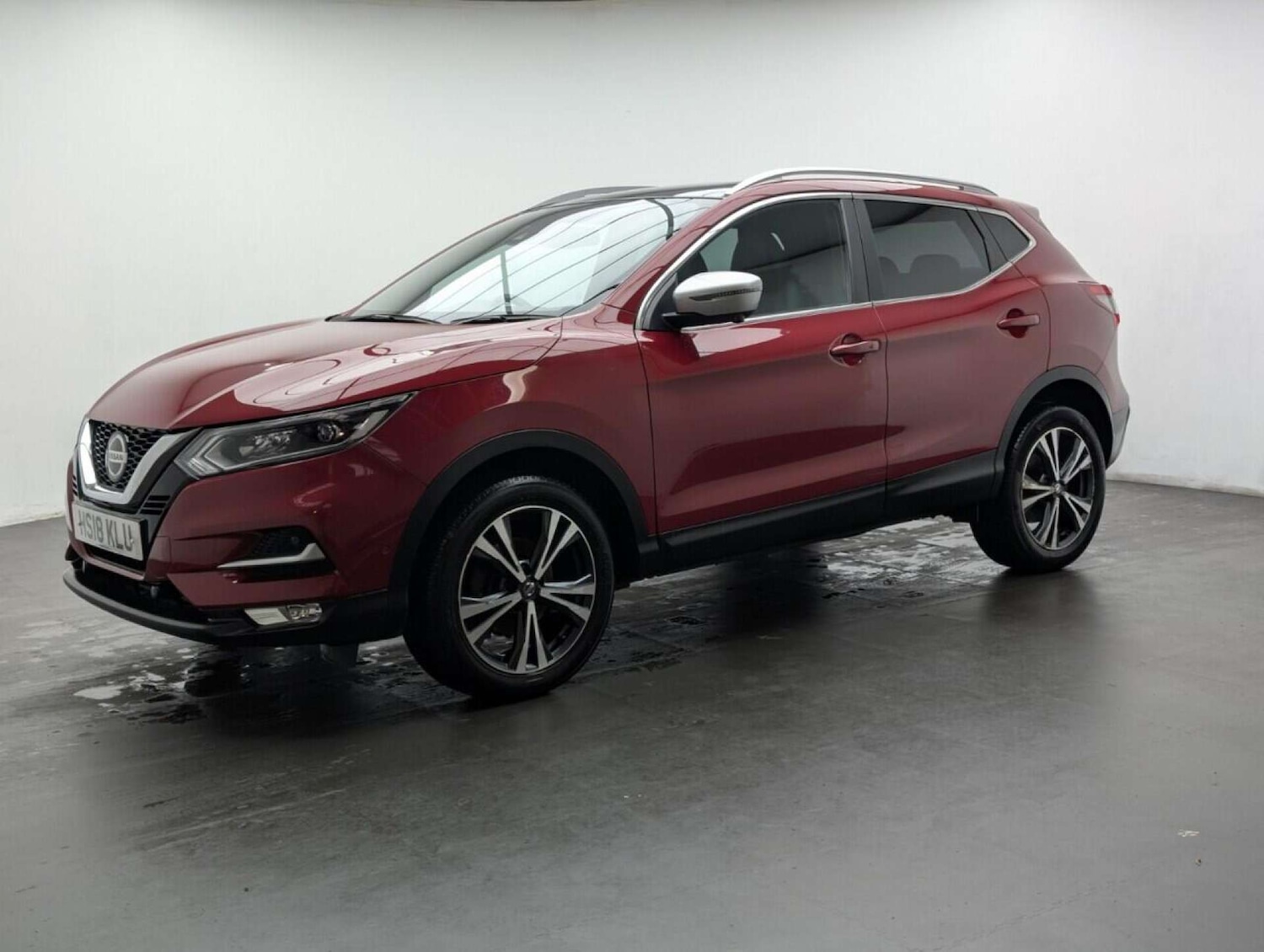 Used Nissan Qashqai 2018 for sale - 77713239: Photo 4