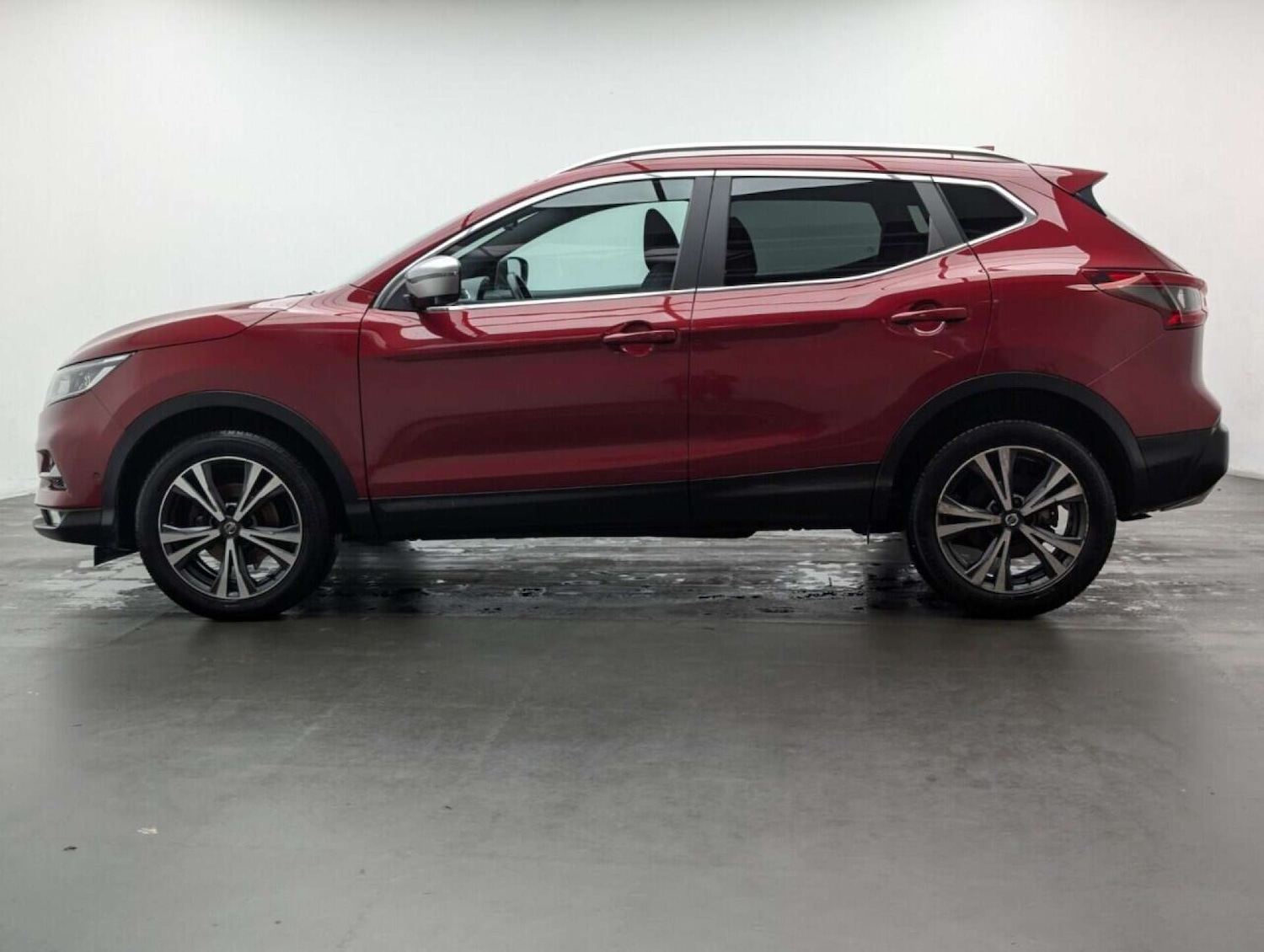 Used Nissan Qashqai 2018 for sale - 77713239: Photo 5