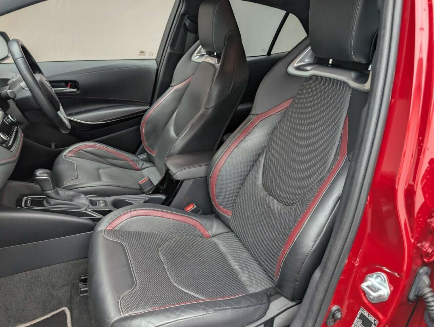 Used Toyota Corolla 2020 for sale - 77713135: Photo 28