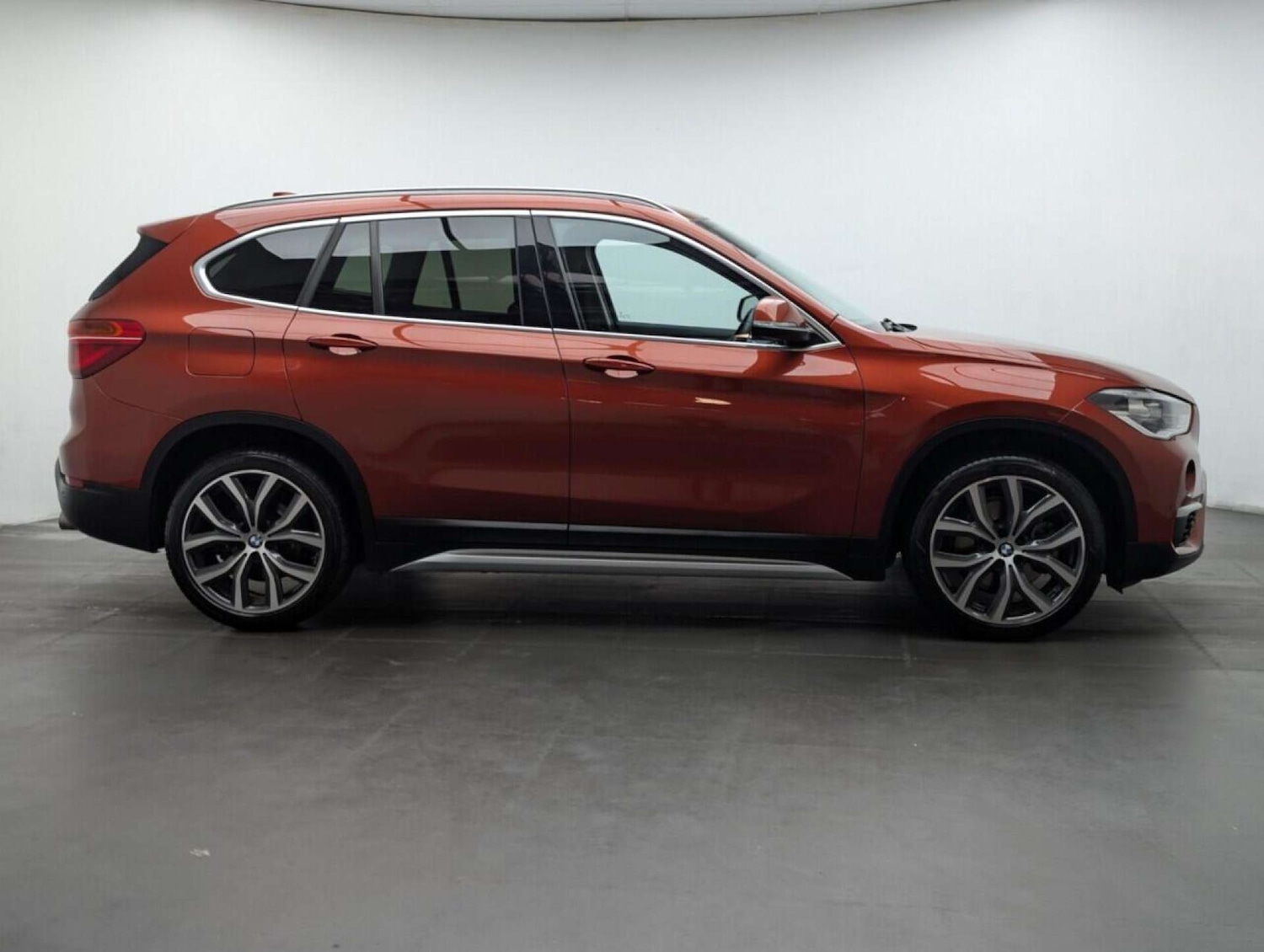 Used BMW X1 2018 for sale - 77805460: Photo 9