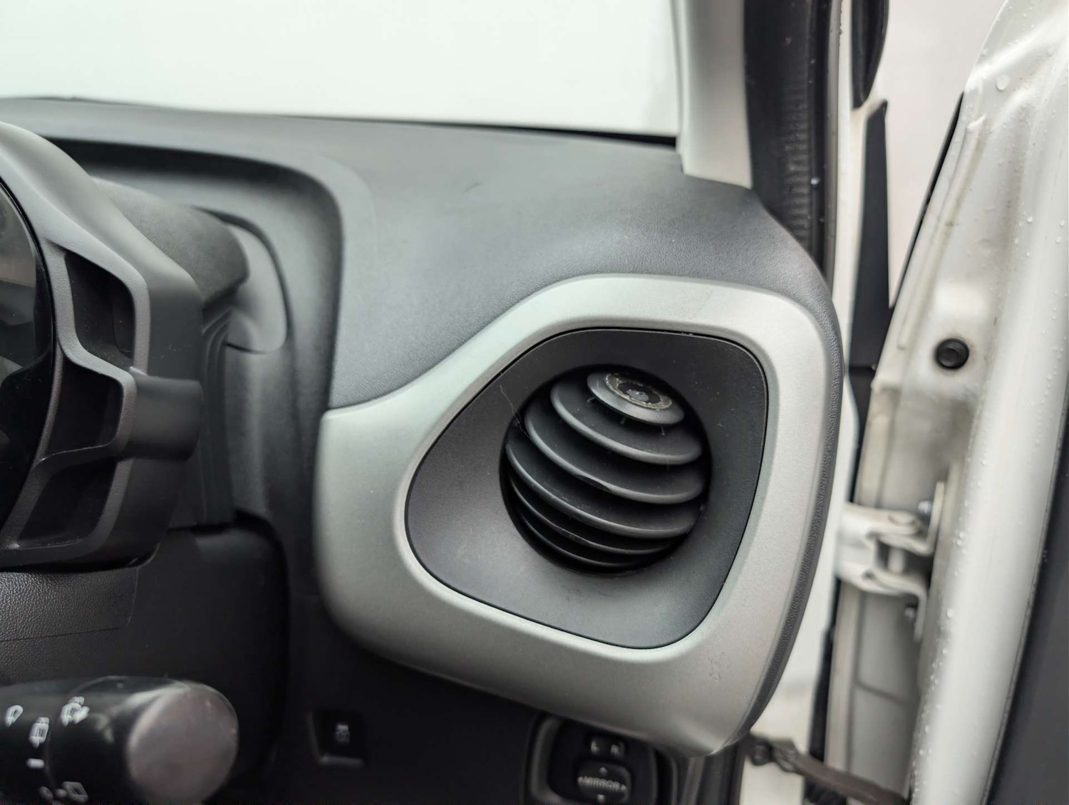 Used Toyota AYGO 2016 for sale - 78106716: Photo 15