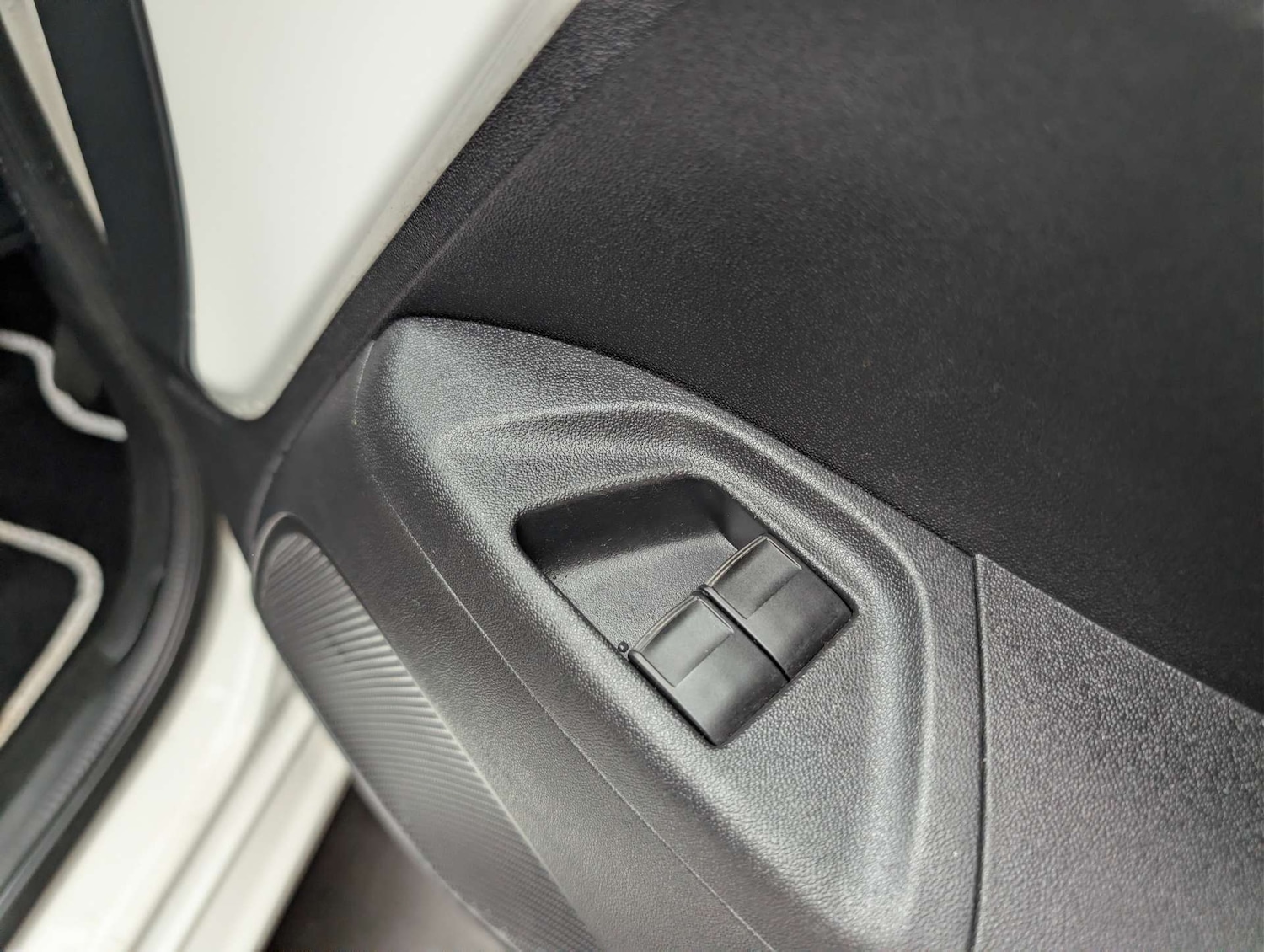 Used Toyota AYGO 2016 for sale - 78106716: Photo 25