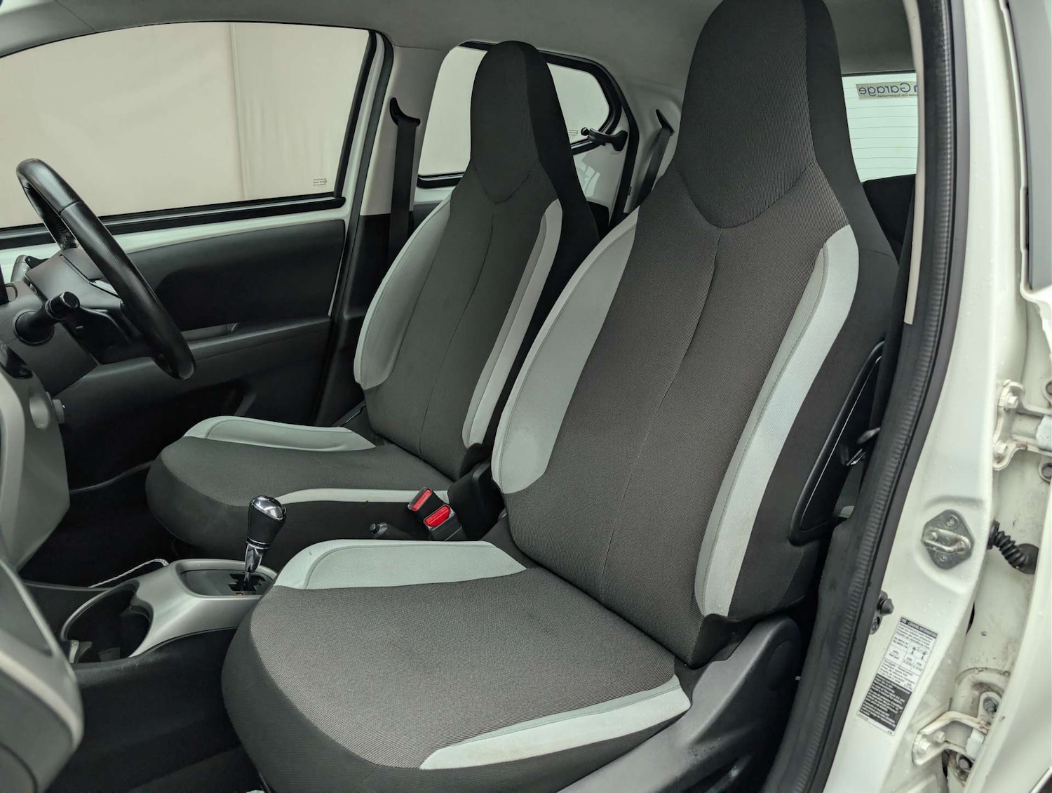 Used Toyota AYGO 2016 for sale - 78106716: Photo 31