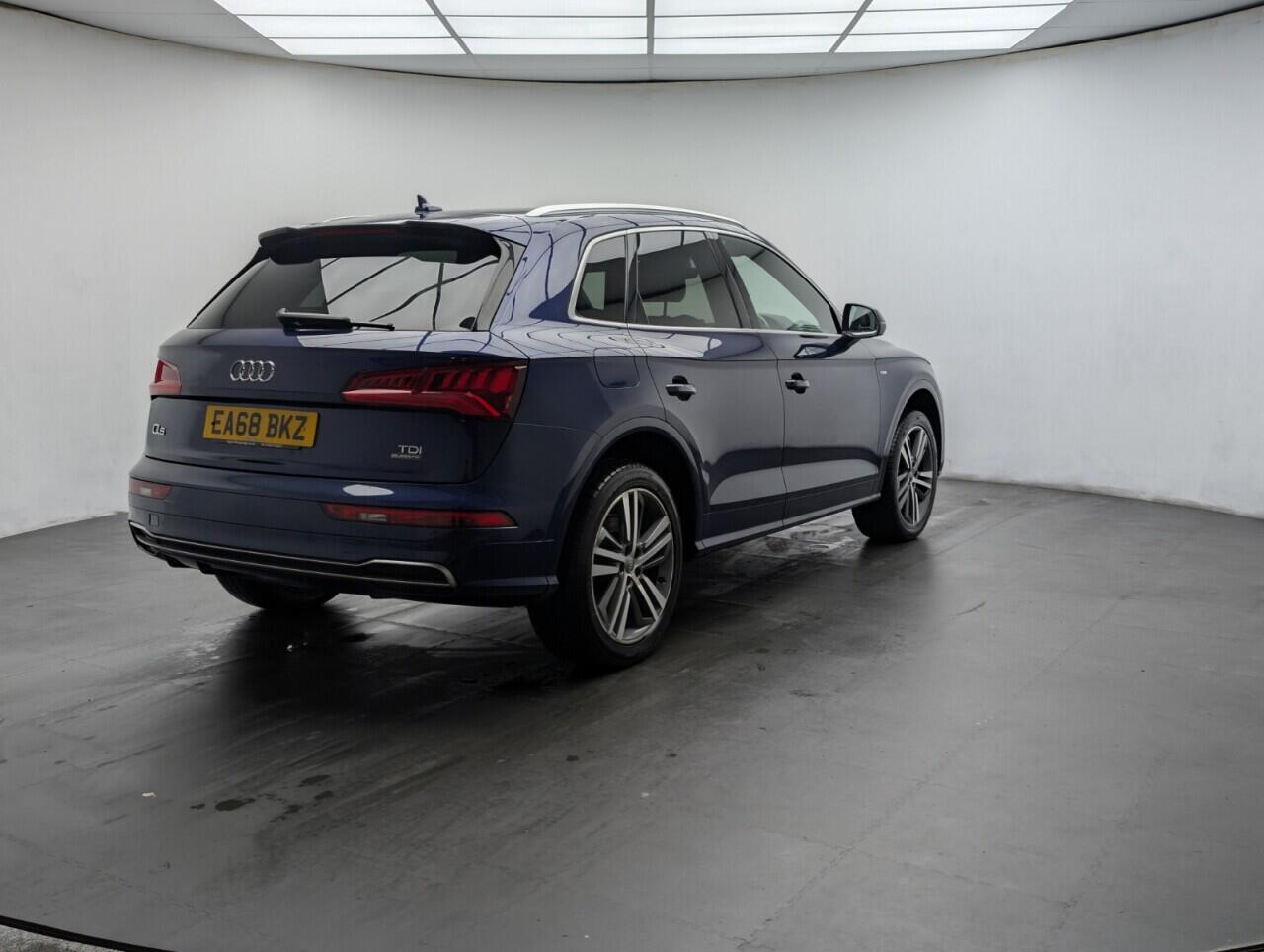 Used Audi Q5 2018 for sale - 77238046: Photo 2