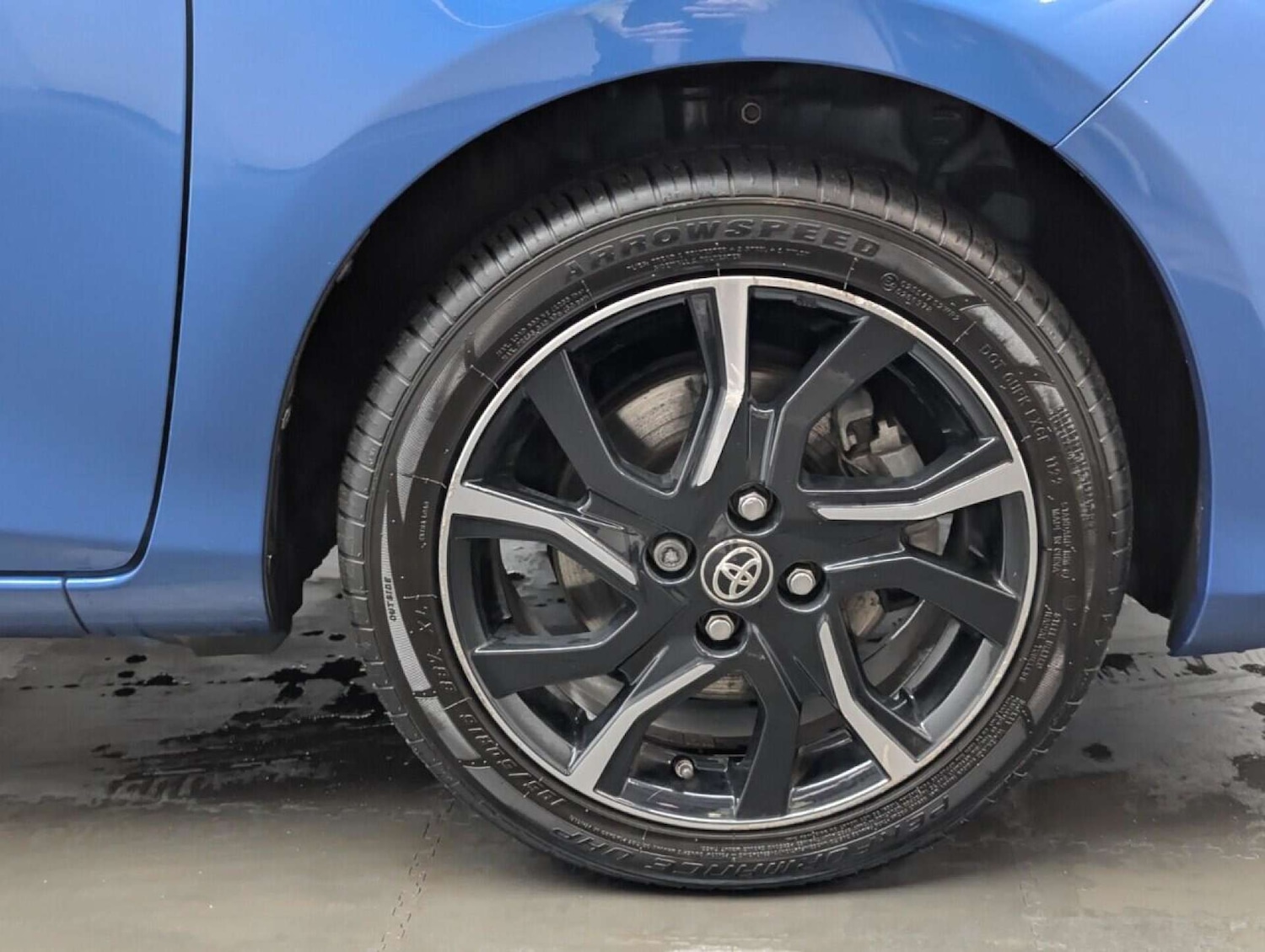 Used Toyota Yaris 2016 for sale - 77903120: Photo 12