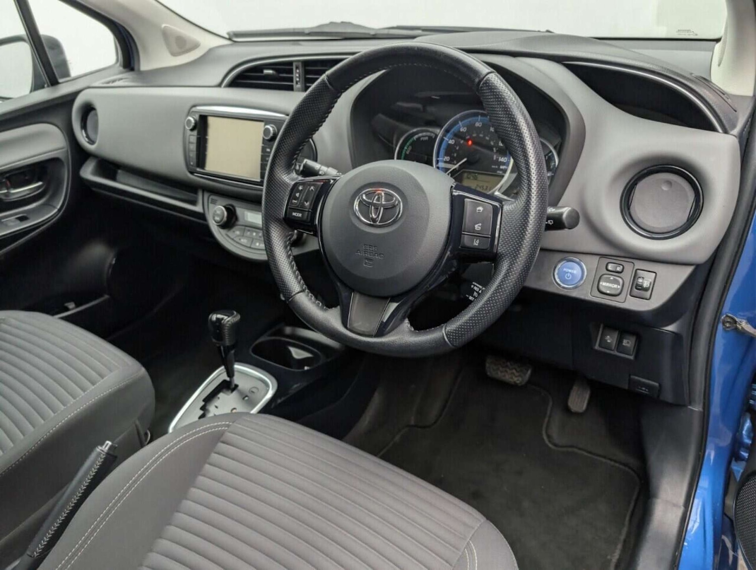 Used Toyota Yaris 2016 for sale - 77903120: Photo 13