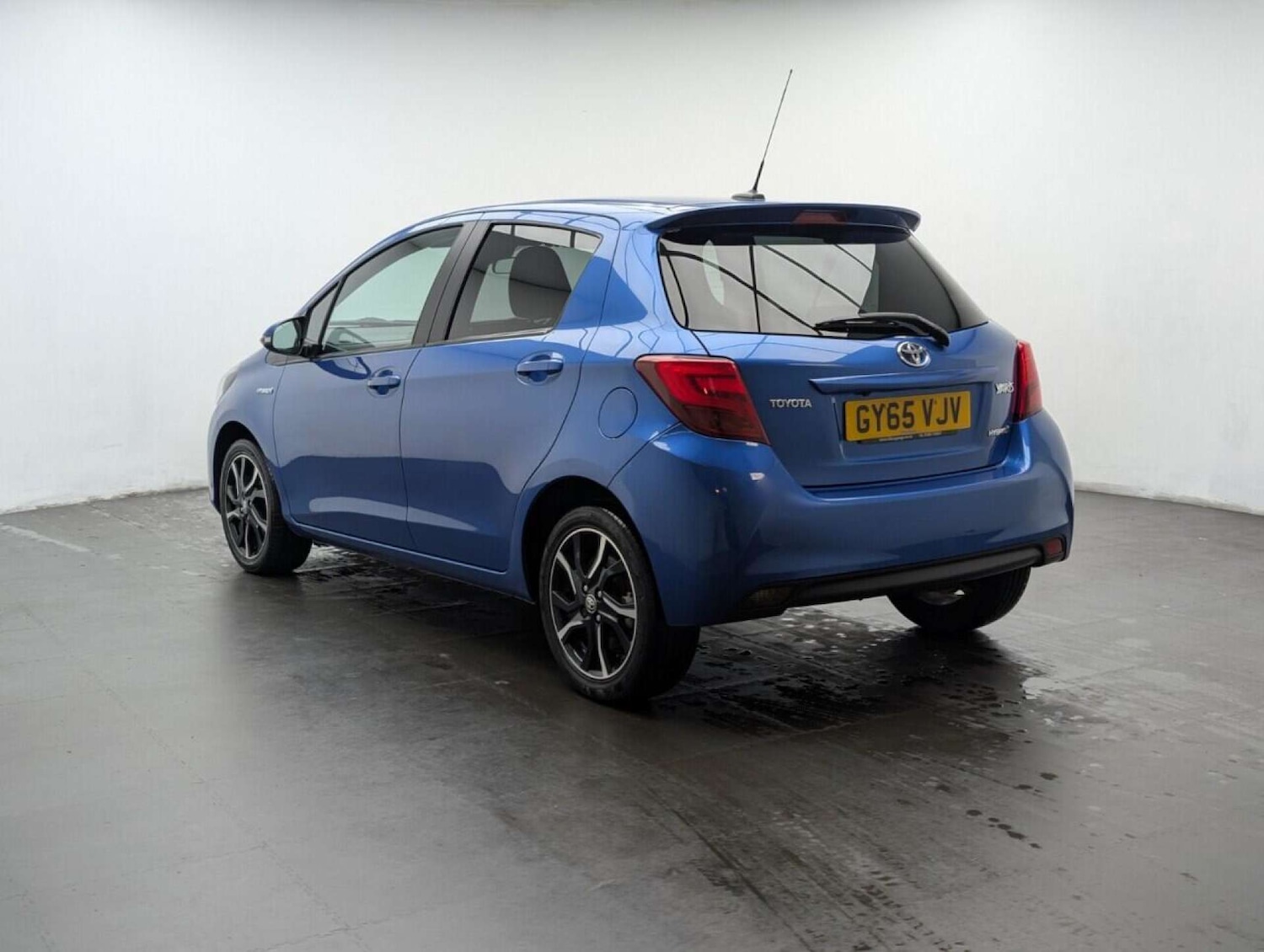 Used Toyota Yaris 2016 for sale - 77903120: Photo 7