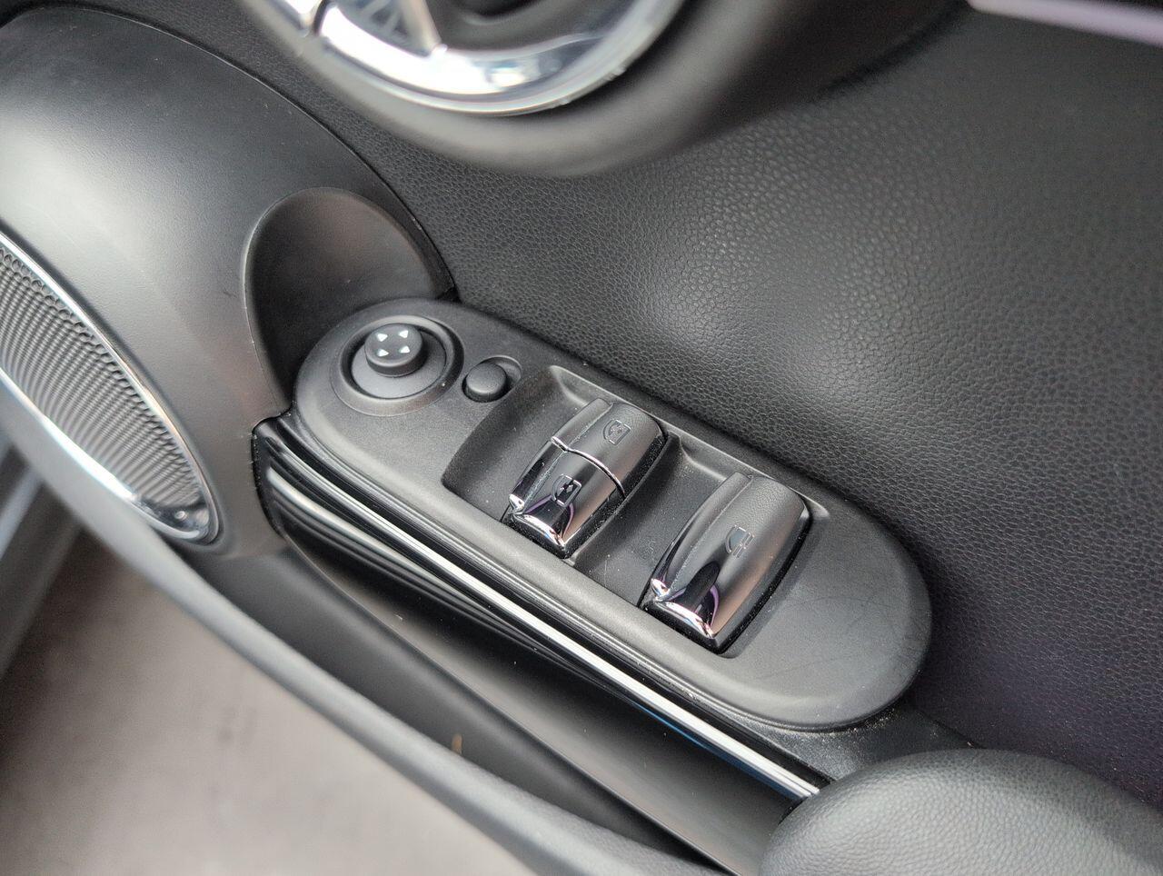 Used MINI Convertible 2019 for sale - 76424712: Photo 22