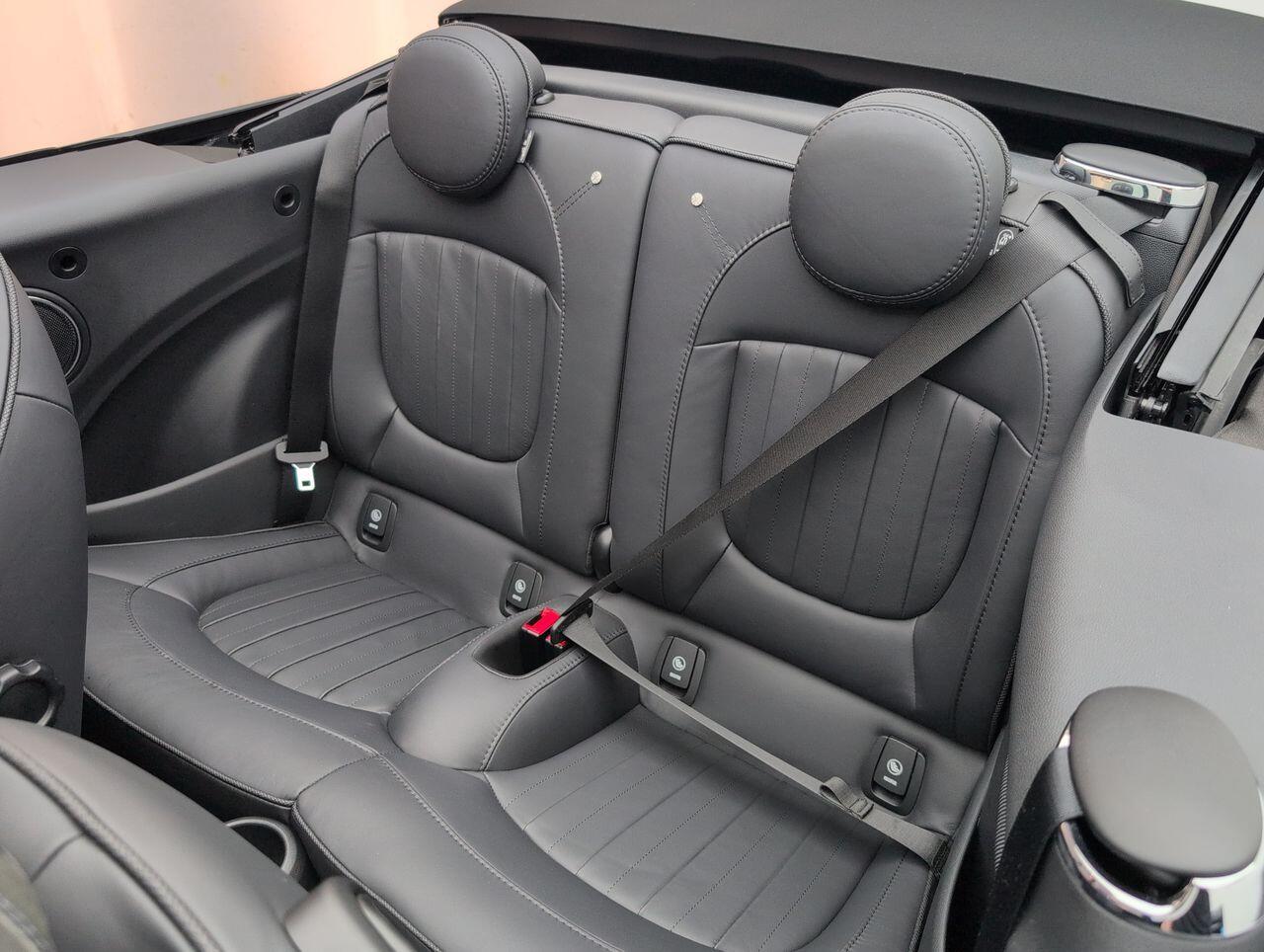 Used MINI Convertible 2019 for sale - 76424712: Photo 28