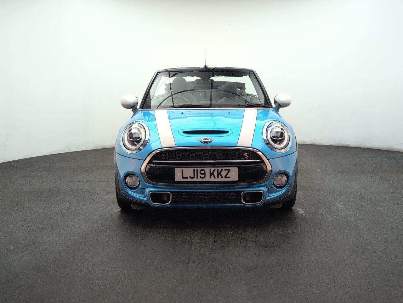 Used MINI Convertible 2019 for sale - 76424712: Photo 3