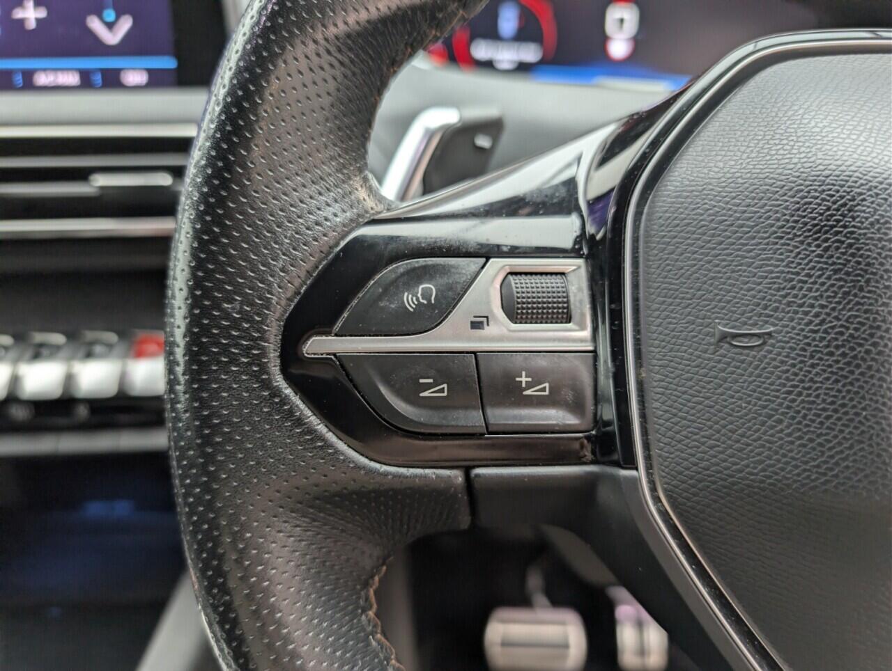 Used Peugeot 3008 2018 for sale - 76422682: Photo 17