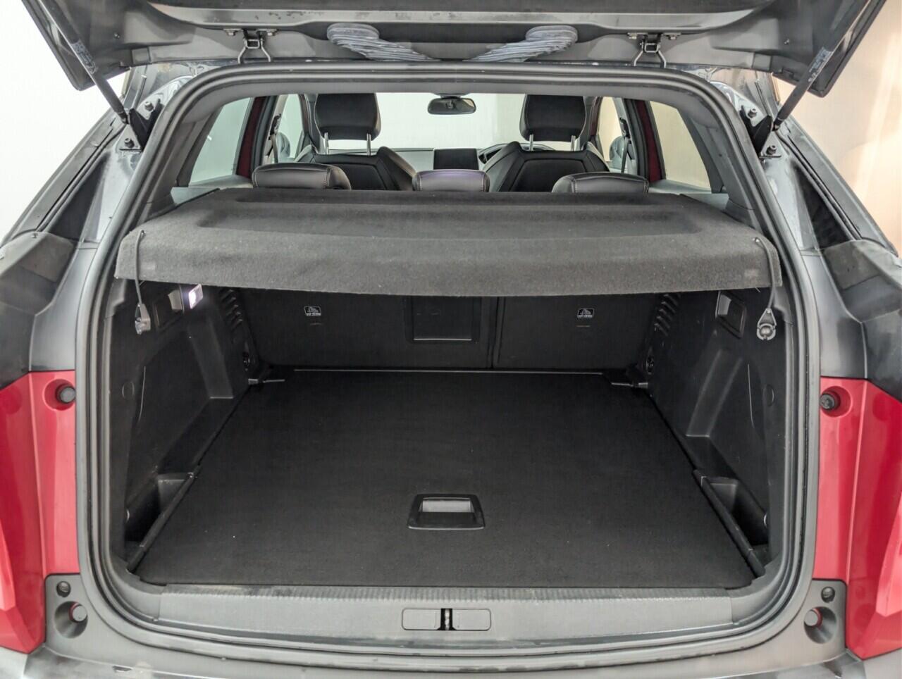 Used Peugeot 3008 2018 for sale - 76422682: Photo 24