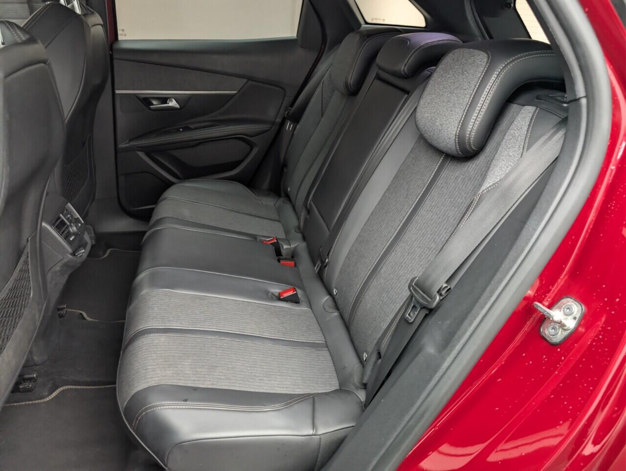 Used Peugeot 3008 2018 for sale - 76422682: Photo 25