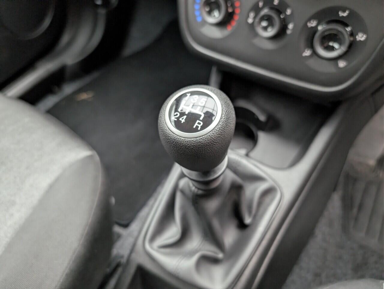 Used Fiat Punto 2017 for sale - 76765942: Photo 15