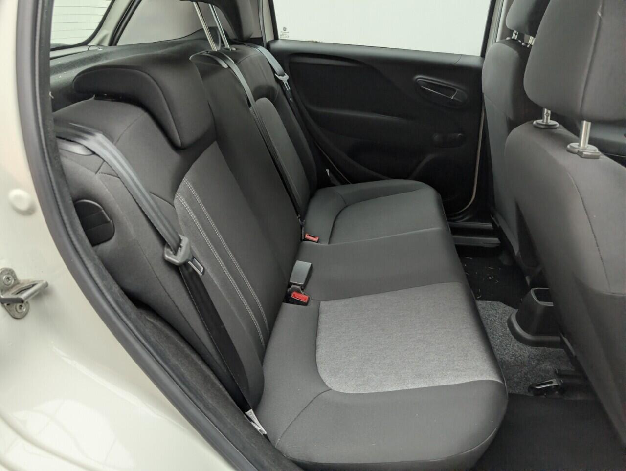 Used Fiat Punto 2017 for sale - 76765942: Photo 23