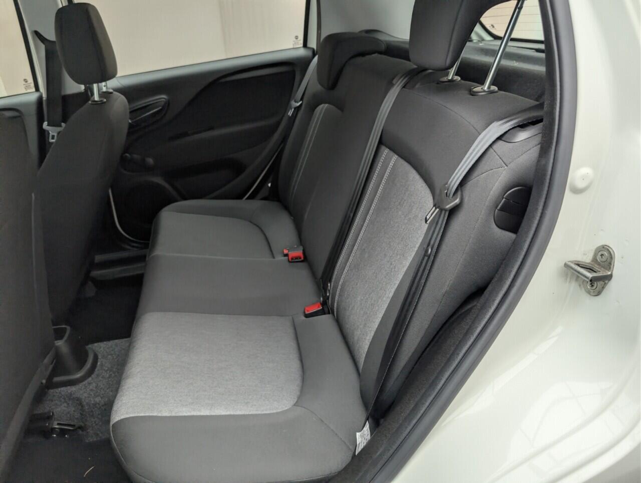 Used Fiat Punto 2017 for sale - 76765942: Photo 25