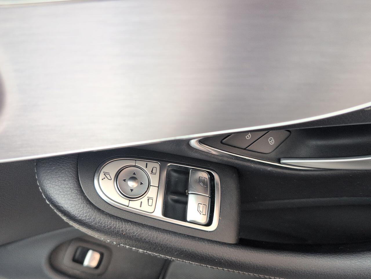 Used Mercedes-Benz C Class 2018 for sale - 76456622: Photo 19