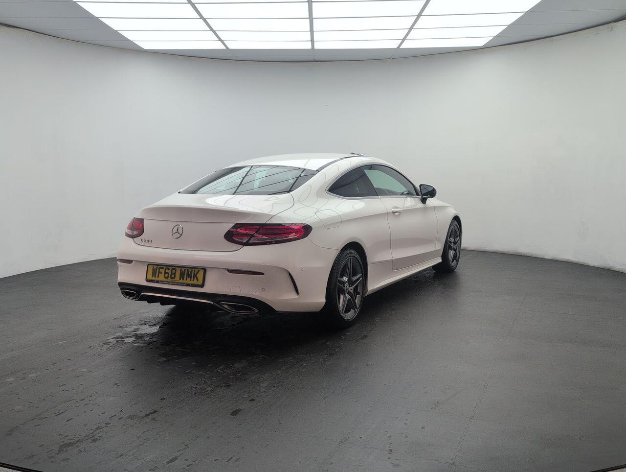 Used Mercedes-Benz C Class 2018 for sale - 76456622: Photo 8