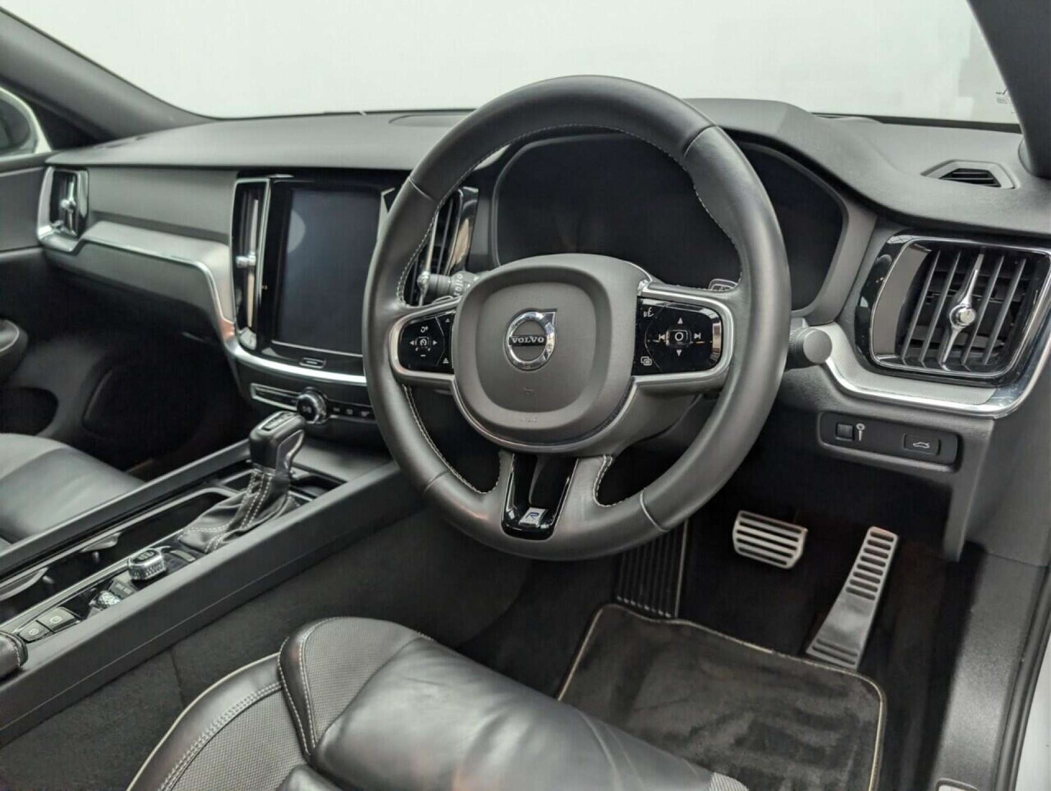 Used Volvo S60 2020 for sale - 77714329: Photo 11