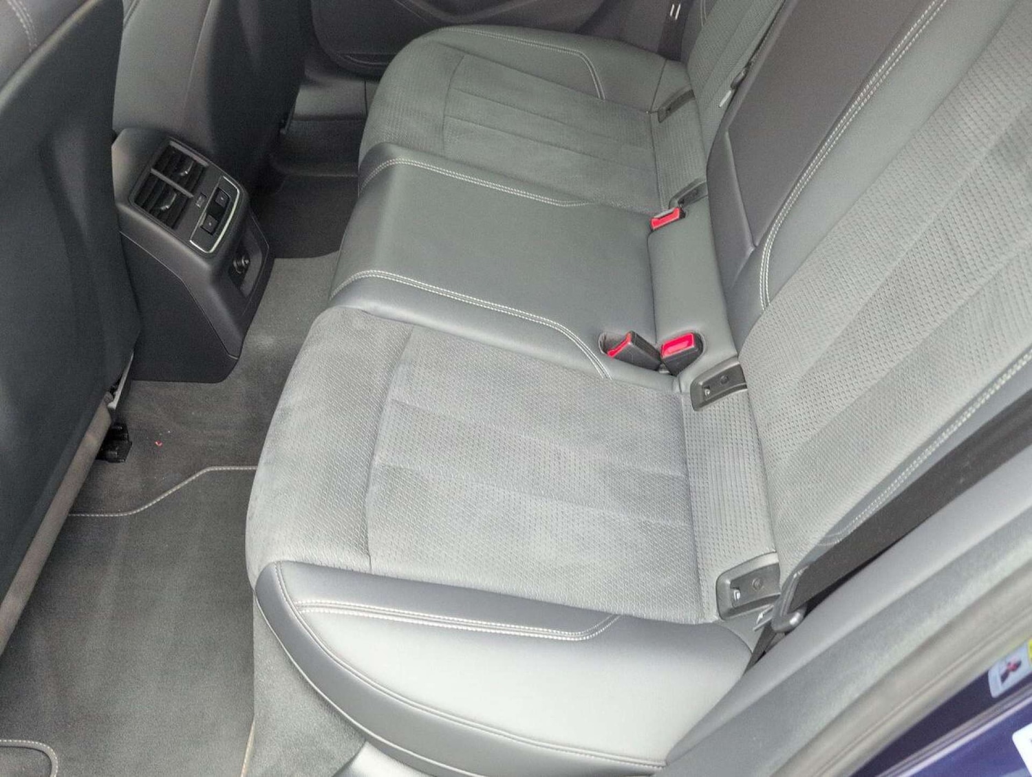 Used Audi A4 2022 for sale - 77713903: Photo 12