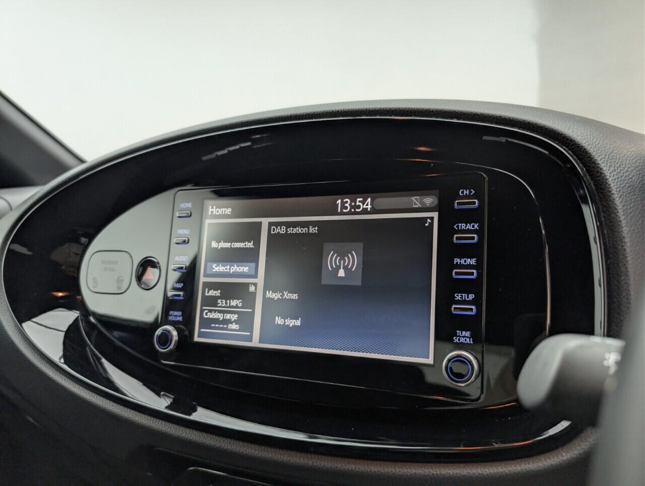 Used Toyota Aygo X 2023 for sale - 76952937: Photo 14