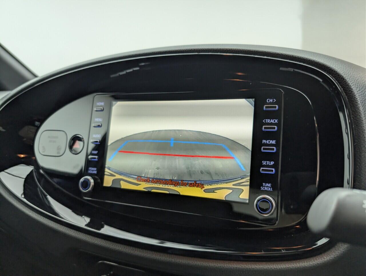 Used Toyota Aygo X 2023 for sale - 76952937: Photo 15