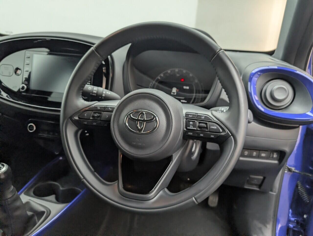 Used Toyota Aygo X 2023 for sale - 76952937: Photo 23