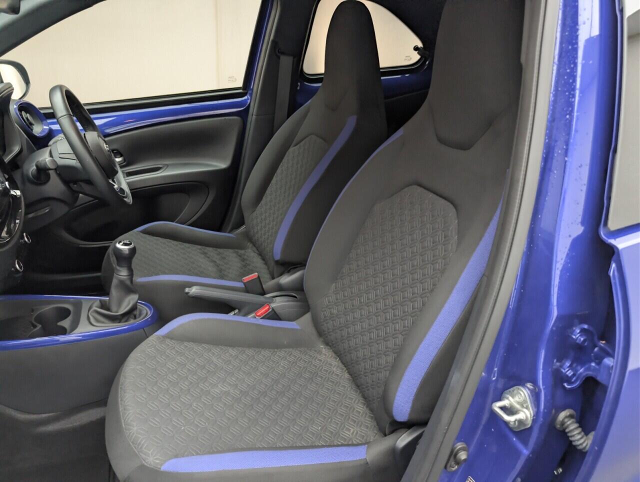 Used Toyota Aygo X 2023 for sale - 76952937: Photo 28