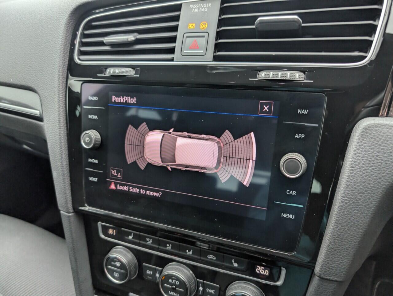 Used Volkswagen Golf 2017 for sale - 76422924: Photo 15