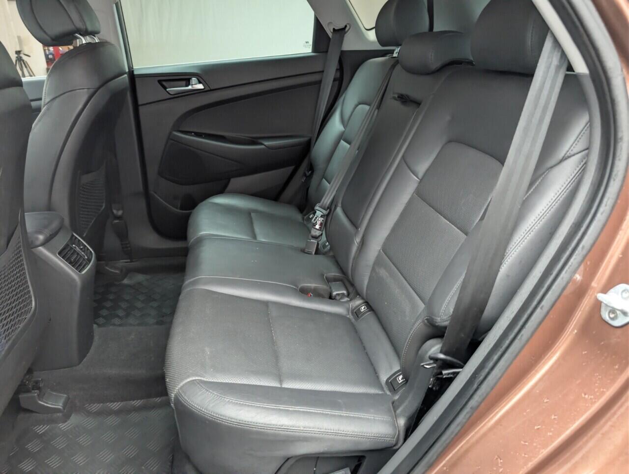 Used Hyundai TUCSON for sale - 76998977: Photo 28