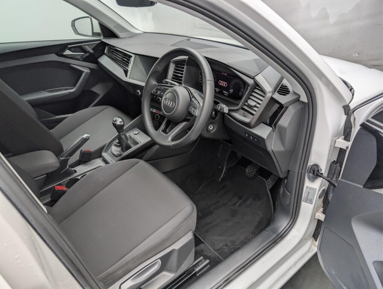 Used Audi A1 for sale - 77598519: Photo 11