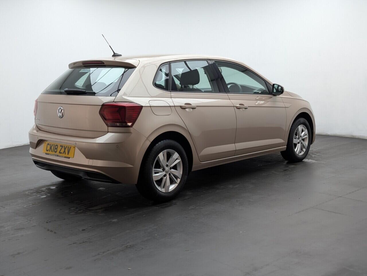 Used Volkswagen Polo 2018 for sale - 76584884: Photo 8