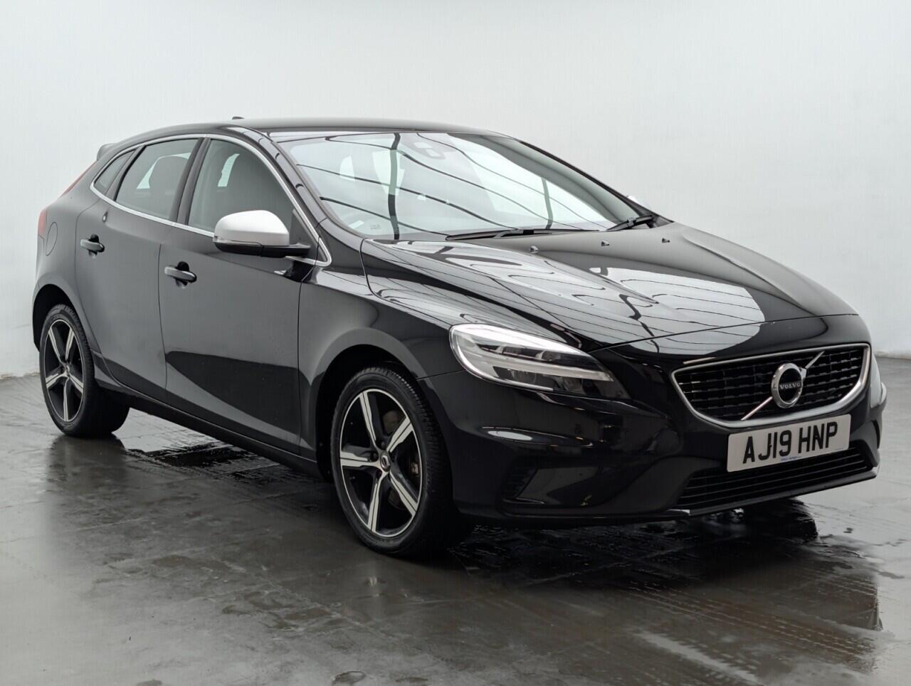 Used Volvo V40 2019 for sale - 77131826: Photo 12