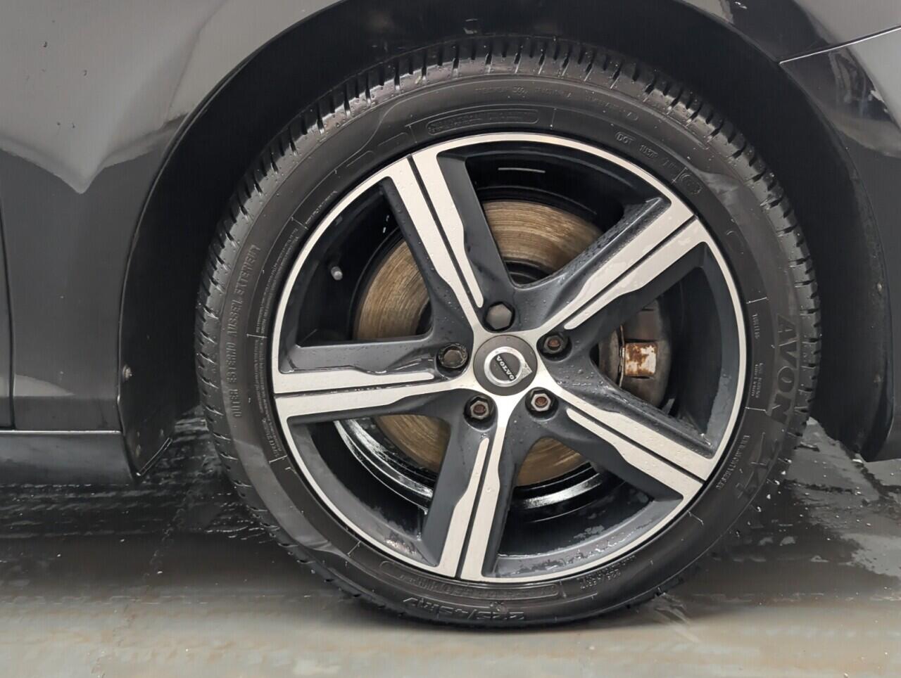 Used Volvo V40 2019 for sale - 77131826: Photo 21